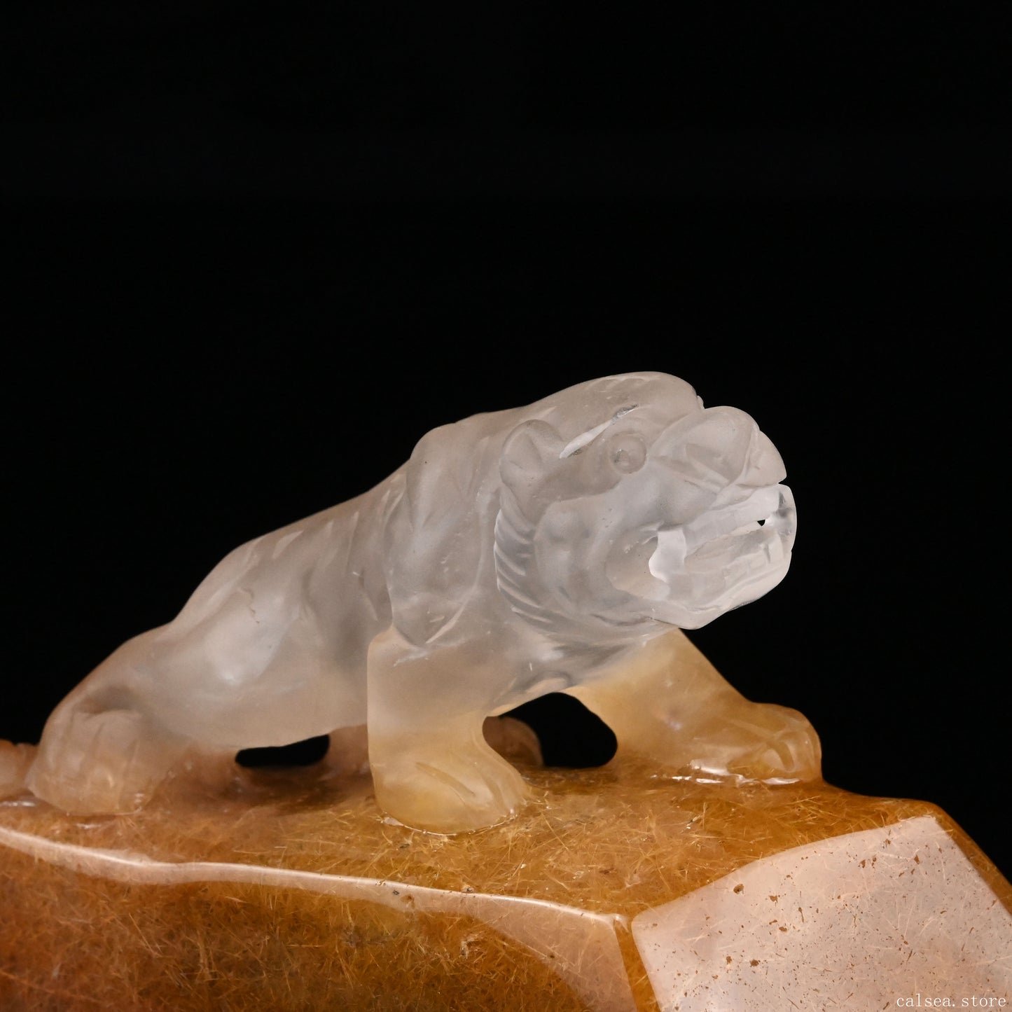 Golden Rabbit Fur Rutile,Rutilated PiXiu Sculpture Crystal Healing Hand Carved