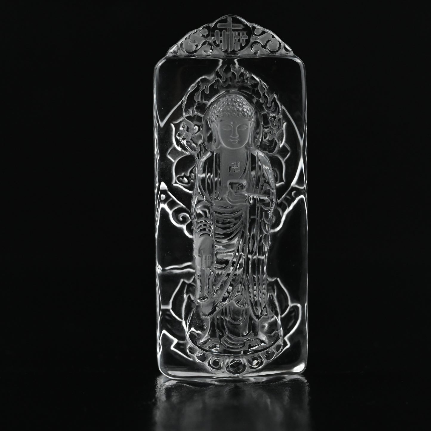 Clearquartz Gautama Buddha Sculpture Crystal Healing Hand Carved